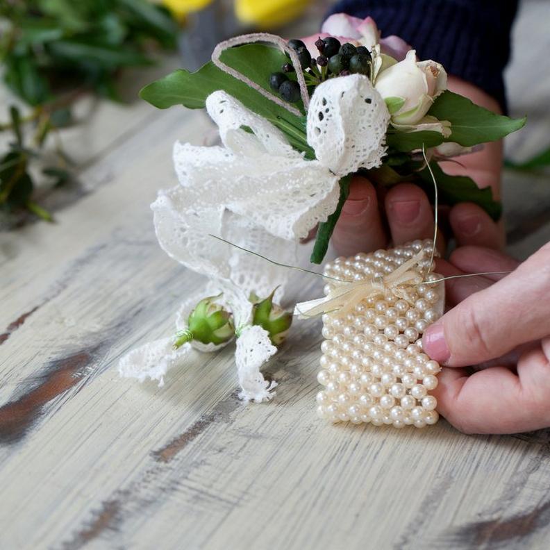 attach-arrangement-to-bracelet-rose-corsage