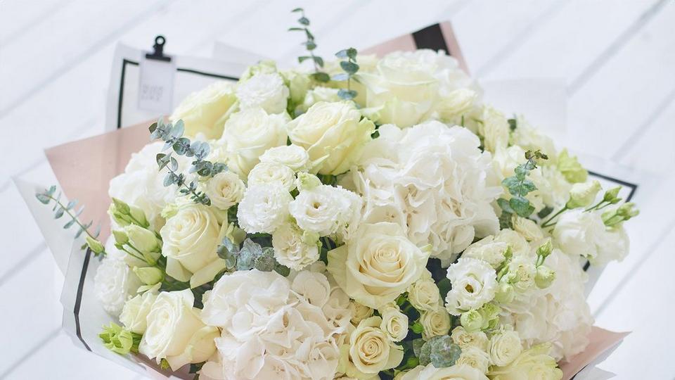 Beautifully-Simple-Hero