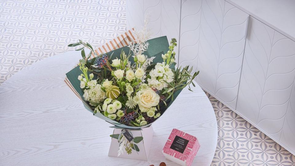 Interflora270125-WTHTBDL0100(MAIN)