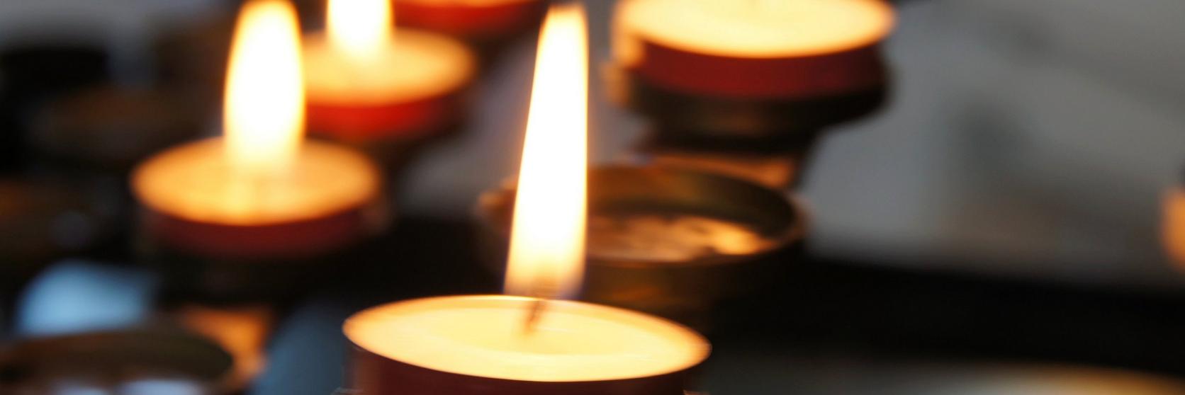 lit-candles-banner